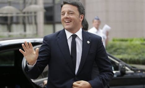 Renzi victory as Senate votes to fall on its sword