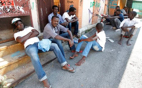 Italy's migrant 'hotspots' face tough tests