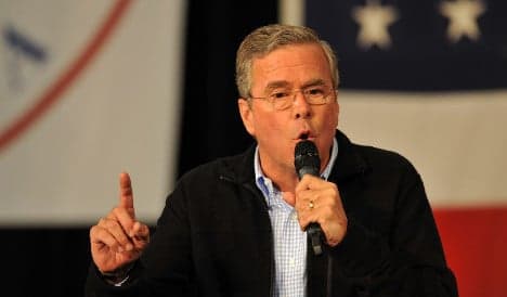 Jeb Bush sorry for jibe on 'French work week'