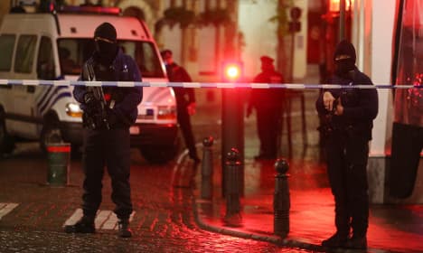 Chief Paris suspect evades Brussels raids