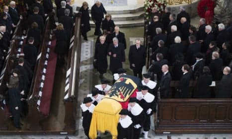Hamburg bids farewell to its most famous son