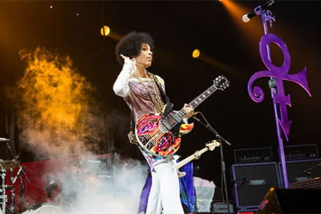 Prince to start solo piano tour in Vienna