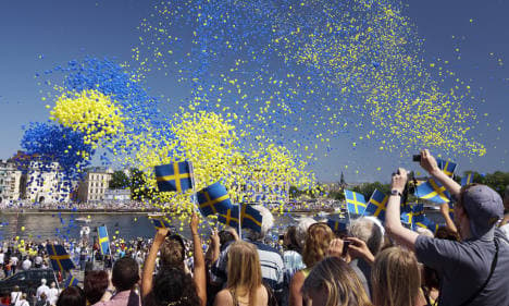 Swedes regain crown as top English speakers