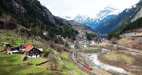 Rockfall disrupts trains on Gotthard rail line
