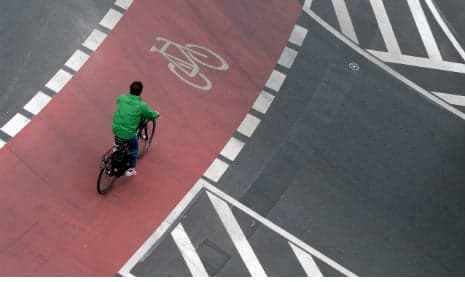 Germany gives green light to cycle Autobahns