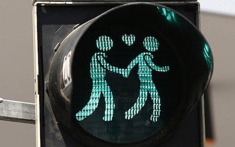 Linz scraps gay-themed traffic signals