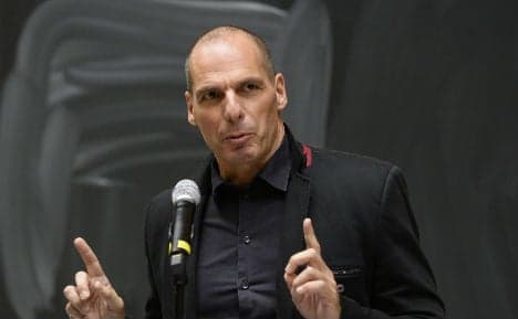 Varoufakis: I’d consider voting for Merkel