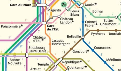 Paris Metro map shows it may be quicker to walk