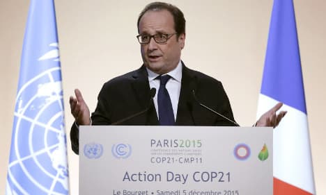 'Still difficulties' in COP21 talks: Hollande