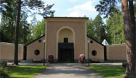 Swedish crematoria test for 'greenest' coffin