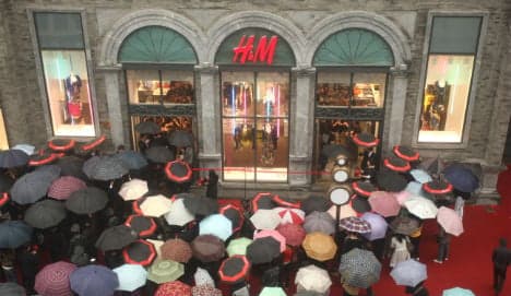 H&amp;M to enter new markets after profit rise