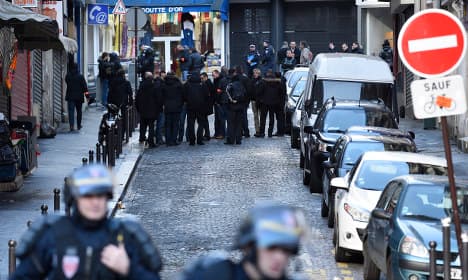 Paris attacker lived in German refugee shelter