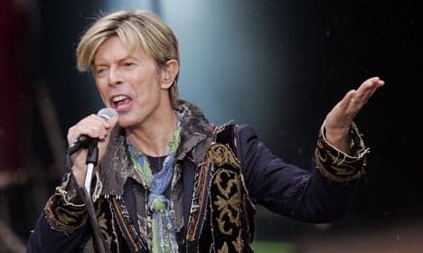 Bells at Oslo's City Hall to honour David Bowie
