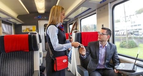 Half-fare card rail users to get ten-franc break
