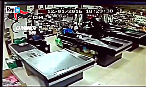 Asylum seeker foils armed robbery at Italian supermarket