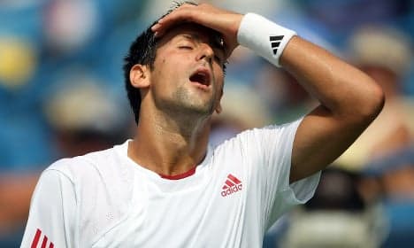 Federer's new coach shocks Djokovic