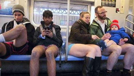 500 pledge to join Vienna No Pants Subway Ride