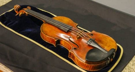 €2.4 million Stradivarius left on train by violinist