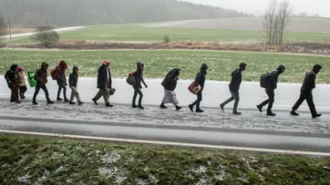 Germany sets two-week ultimatum for EU refugee plan