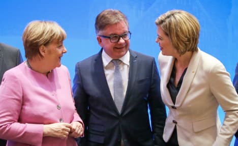 Party colleagues ‘stabbing Merkel in back’ over refugees