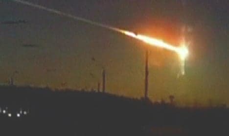 Falling meteorite lights up skies over northern Italy