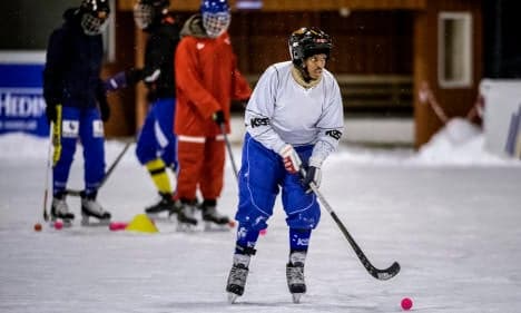 Bandy: How Sweden's little known sport is winning fans