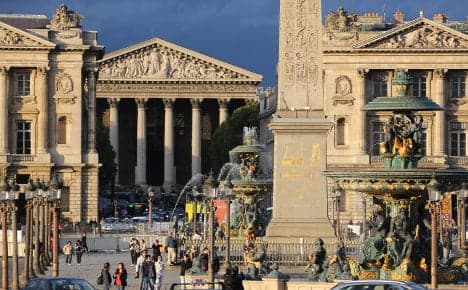 Allure of Paris still draws in tourists despite their fears