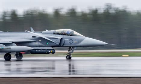 Swedes will not send jets to help French fight Isis