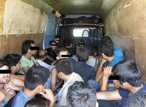 Migrant people-smuggling gang jailed in Austria