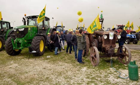 Farmers protest as prices plunge for 'Made in Italy'