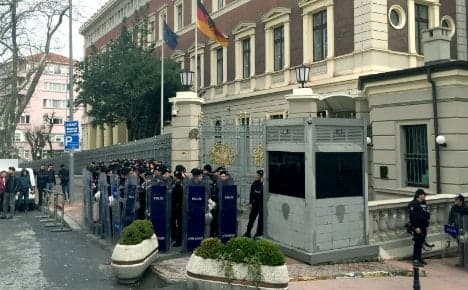 Germany closes Ankara embassy 'due to terror threat'