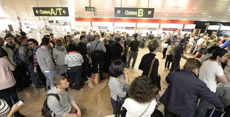 Flights disrupted after Brussels attacks