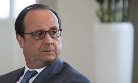 Hey Oh! Hollande's allies launch battle to boost image