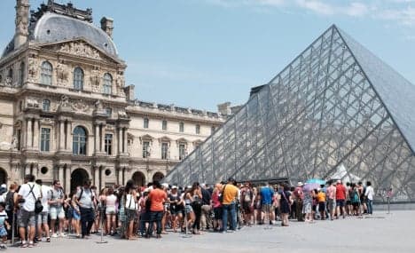 France retains title of world's top tourist destination
