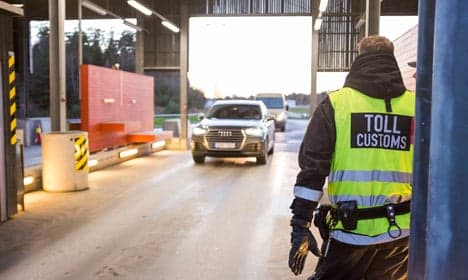 Norway extends border control measures again