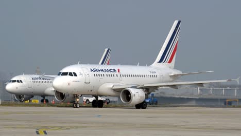 Air France stewardesses rebel over order to wear veil