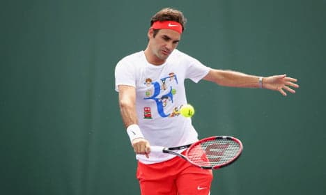 Federer coy on Monte Carlo chances after knee operation
