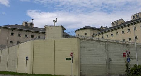 Inmate ran €30K fraud scheme from Austrian prison cell
