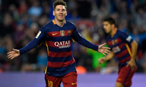 Barcelona agree 'world record kit deal'