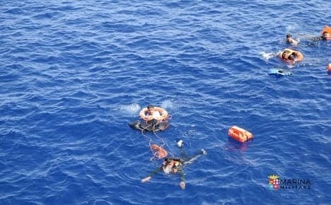 '20 to 30' people dead in new migrant shipwreck