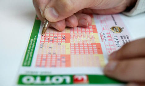 Hunt on for Swedish lottery jackpot winner