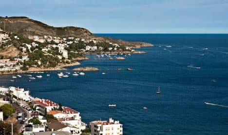 Couple found dead on yacht in Catalonia after 'drugs binge'