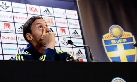 Zlatan Ibrahimovic announces international retirement