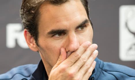 Roger Federer reaches career crossroads at Wimbledon