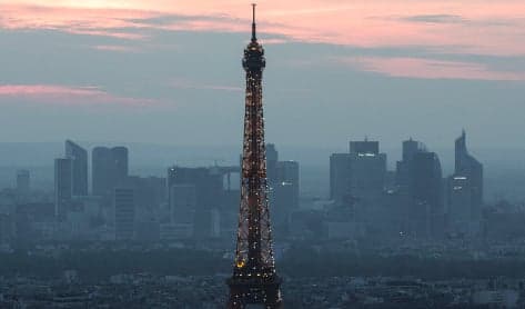 France wants Paris to profit from London's losses