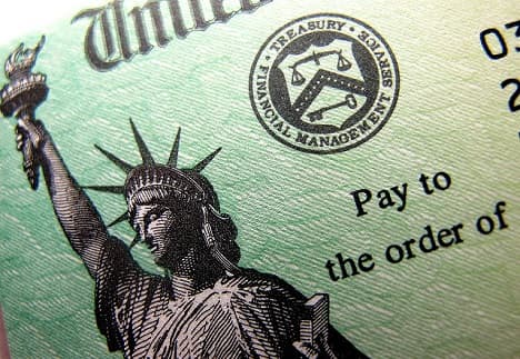 US expats: Taxes are due June 15th
