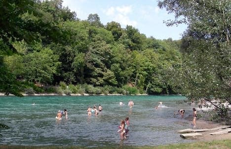 River swimmers advised of cold water risks