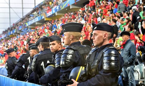 French police make over 1,000 arrests during Euro 2016