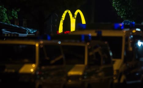 'Lone' Munich shooter kills nine, commits suicide