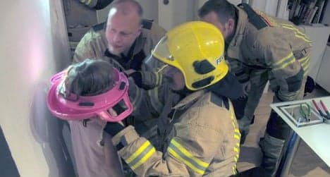 Mum calls firemen after child gets toilet seat stuck on head
